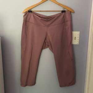 🦋Old Navy crop leggings🦋